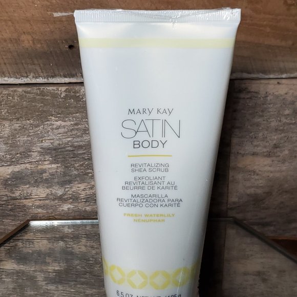 Limited-Edition Fresh Waterlily Satin Body Revitalizing Shea Scrub - Mary Kay - Picture 5 of 6